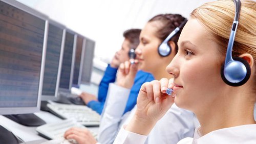 Оператор call-центра